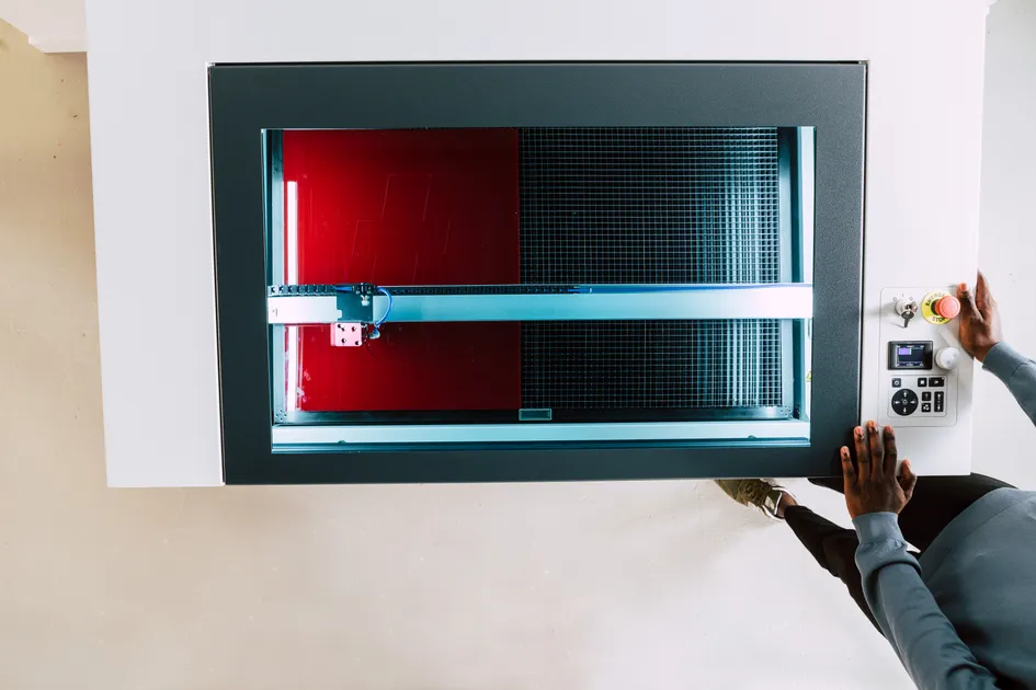 laser-cutter-q-optimotion.webp